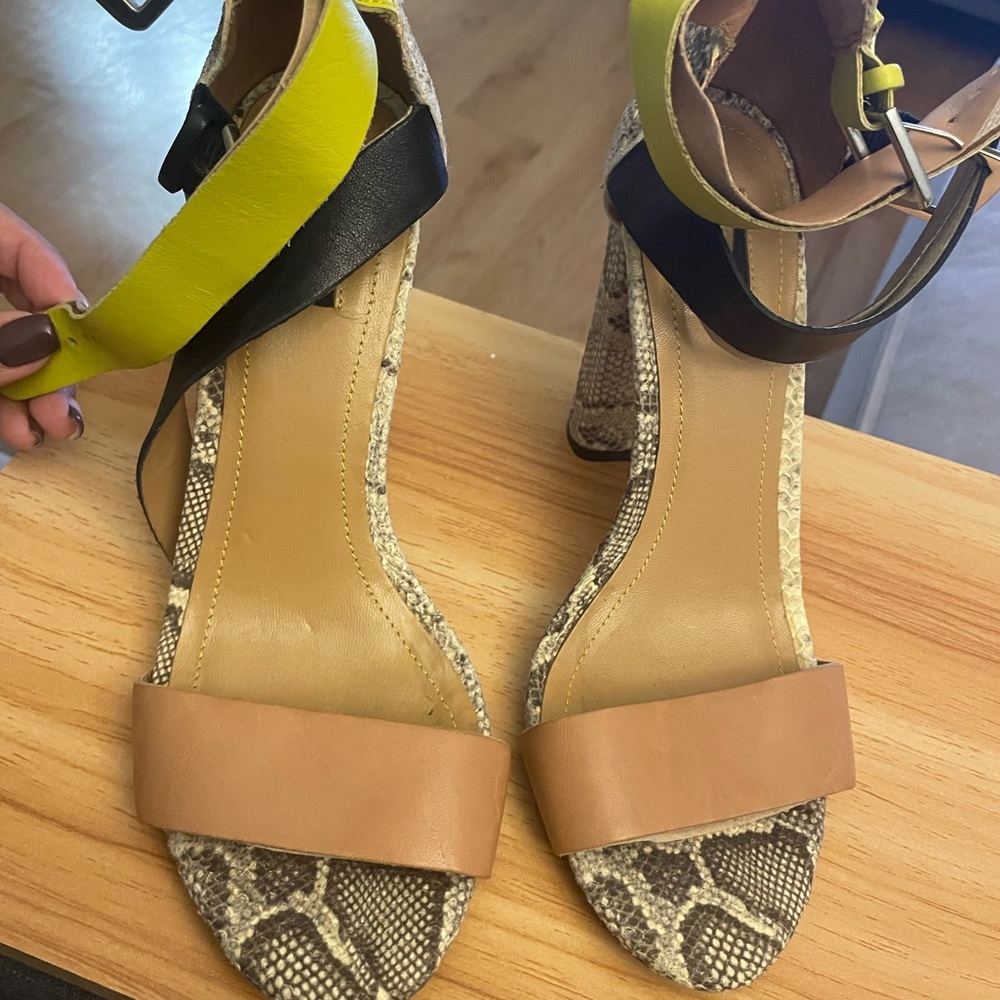 Zara size 37 snakeskin multi strap color sandals 3.5 inches